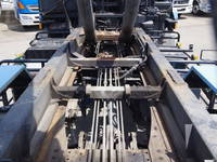 UD TRUCKS Quon Container Carrier Truck ADG-CD4XM 2007 814,000km_8