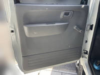 MITSUBISHI FUSO Canter Double Cab 2RG-FBA20 2022 12,900km_24