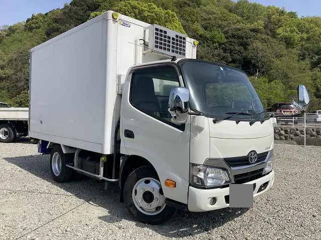 TOYOTA Dyna Refrigerator & Freezer Truck TKG-XZU605 2017 118,416km