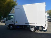 TOYOTA Dyna Panel Van BKG-XZU504 2009 172,000km_5