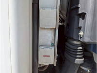 ISUZU Elf Refrigerator & Freezer Truck TKG-NPR85AN 2014 300,873km_19