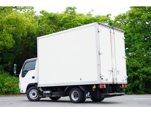 Elf Panel Van_2