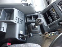 ISUZU Giga Dump LKG-CYZ77AM 2011 589,880km_26