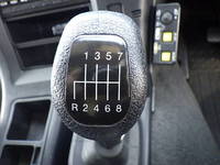 ISUZU Giga Dump LKG-CYZ77AM 2011 589,880km_30