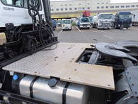 UD TRUCKS Quon Trailer Head 2PG-GK5AAB 2019 255,000km_21
