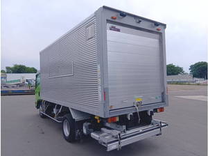 Elf Aluminum Van_2