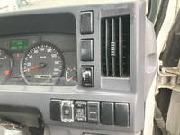 ISUZU Elf Flat Body 2RG-NJS88A 2020 80,949km_28