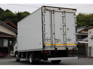 Elf Refrigerator & Freezer Truck_2