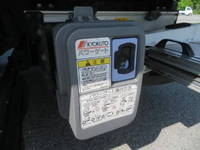 ISUZU Elf Aluminum Van TRG-NPR85AN 2017 255,000km_33