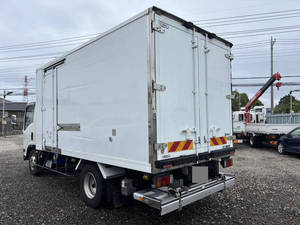 Elf Refrigerator & Freezer Truck_2