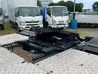 UD TRUCKS Quon Trailer Head QKG-GK6XAB 2018 256,681km_9