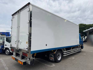 Fighter Refrigerator & Freezer Truck_2