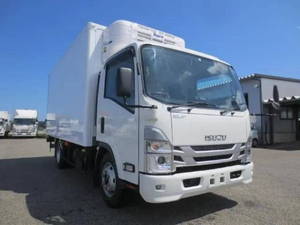 Elf Refrigerator & Freezer Truck_1