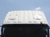 ISUZU Giga Container Carrier Truck QKG-CYM77AM 2016 228,000km_16