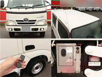 TOYOTA Toyoace Double Cab LDF-KDY281 2016 71,452km_3