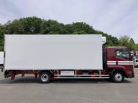 ISUZU Forward Refrigerator & Freezer Truck TKG-FRR90T2 2017 522,502km_5