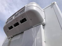 ISUZU Forward Refrigerator & Freezer Truck TKG-FRR90T2 2017 522,502km_8