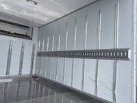 MITSUBISHI FUSO Canter Refrigerator & Freezer Truck TKG-FBA50 2016 190,057km_15