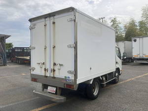 Dutro Panel Van_2