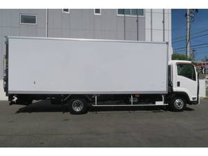 Forward Refrigerator & Freezer Truck_2