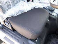 MITSUBISHI FUSO Canter Double Cab 2RG-FBA20 2024 353km_20