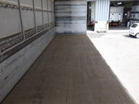 ISUZU Giga Covered Wing QKG-CXY77AJ 2014 243,000km_3