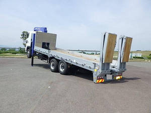 Profia Self Loader (With 4 Steps Of Cranes)_2
