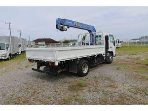 Elf Truck (With 4 Steps Of Cranes)_2