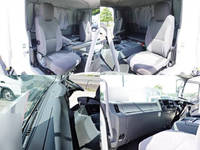 ISUZU Forward Aluminum Van 2RG-FTR90V2 2019 547,516km_16