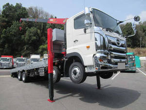Profia Self Loader (With 4 Steps Of Cranes)_1