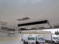 ISUZU Forward Refrigerator & Freezer Truck TKG-FRR90S2 2013 254,500km_11