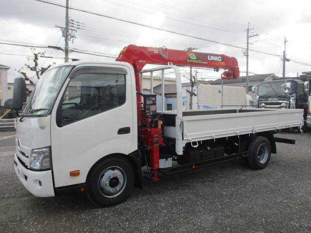 HINO Dutro Truck (With 5 Steps Of Cranes) 2KG-XZU722M 2024 490km_1