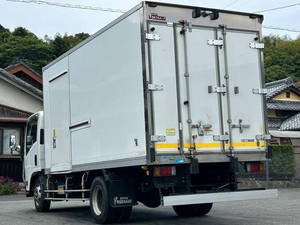 Elf Refrigerator & Freezer Truck_2