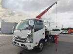 Dutro Truck (With 4 Steps Of Cranes)
