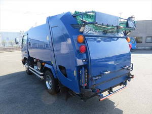 Dutro Garbage Truck_2