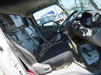HINO Dutro Flat Body 2RG-XZU605M 2020 124,066km_21
