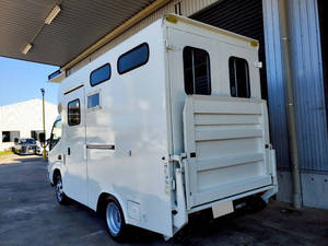 Others Panel Van_2