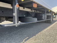 ISUZU Forward Refrigerator & Freezer Truck TKG-FRR90T2 2017 577,628km_18