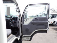 ISUZU Elf Refrigerator & Freezer Truck TPG-NJR85AN 2017 186,100km_26