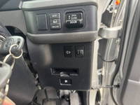 TOYOTA Coaster Micro Bus SKG-XZB70 2017 77,050km_14