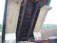 UD TRUCKS Condor Deep Dump LDG-PW39L 2012 398,109km_16