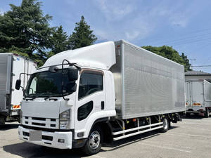 Forward Aluminum Van_1