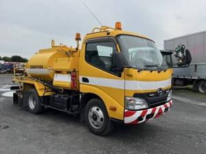 Dutro Road maintenance vehicle_1