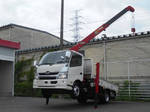 Dutro Truck (With 4 Steps Of Cranes)
