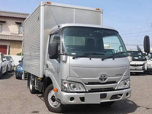 Dyna Aluminum Van_1