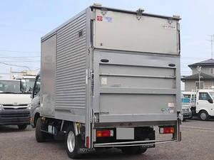Dyna Aluminum Van_2