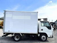 ISUZU Elf Panel Van TPG-NHS85AN 2017 97,283km_7