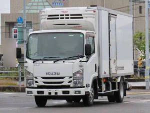 Elf Refrigerator & Freezer Truck_1