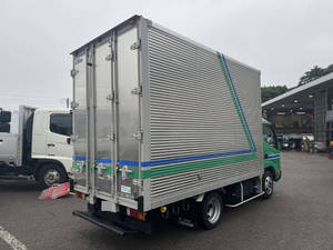 Dutro Aluminum Van_2