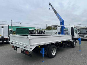 Elf Truck (With 6 Steps Of Cranes)_2